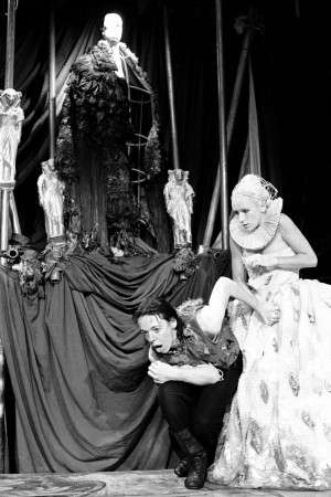 Hamlet (1987). Frances de la Tour, Judy Lloyd. Photo by Donald Cooper, www.photostage.co.uk